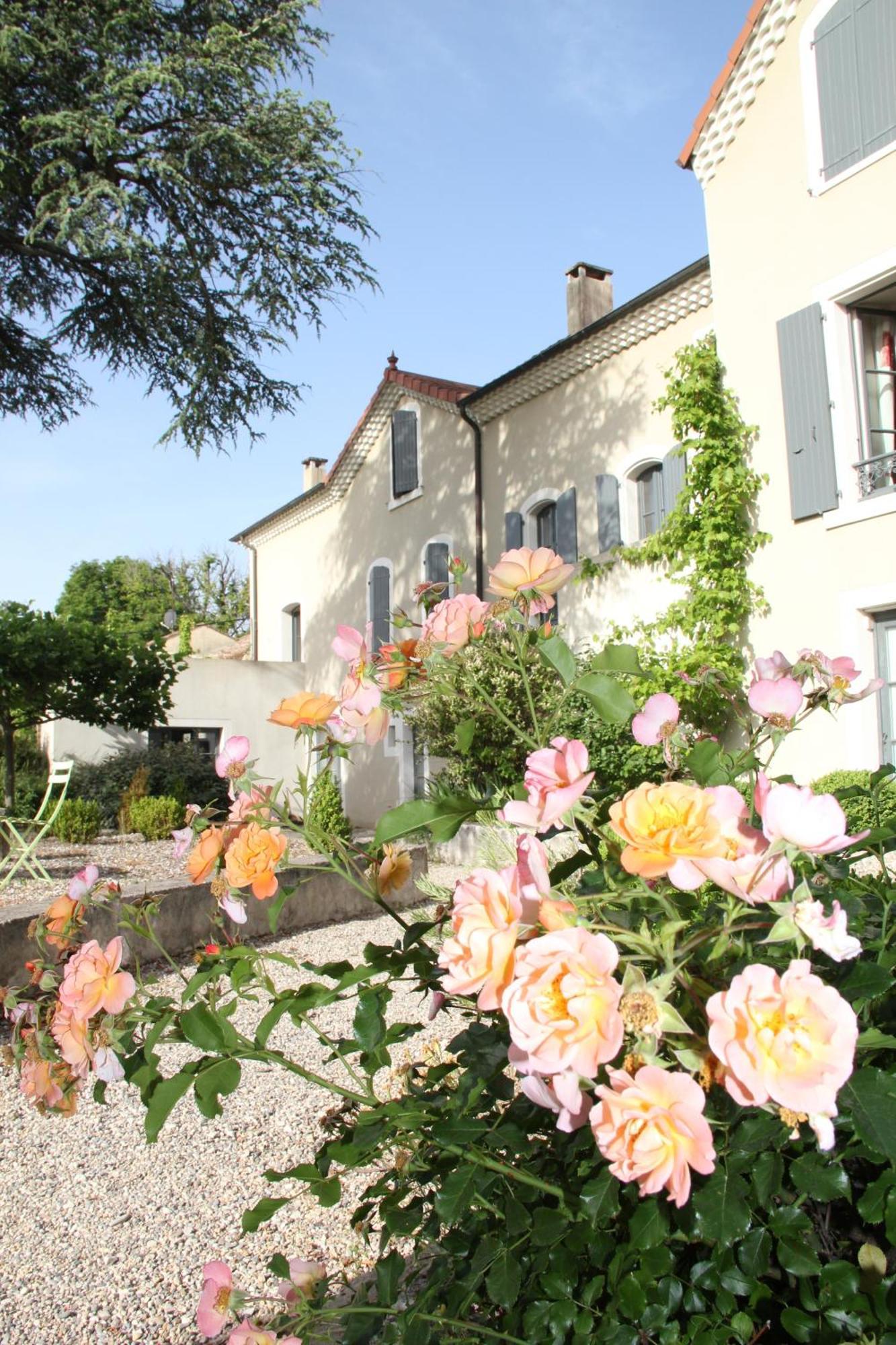 La Villa Des Charmilles Vernoux-en-Vivarais Buitenkant foto